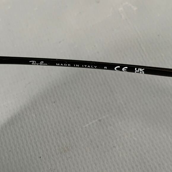 RAY-BAN New Aviator Black Metal Sunglasses - Picture 6 of 7